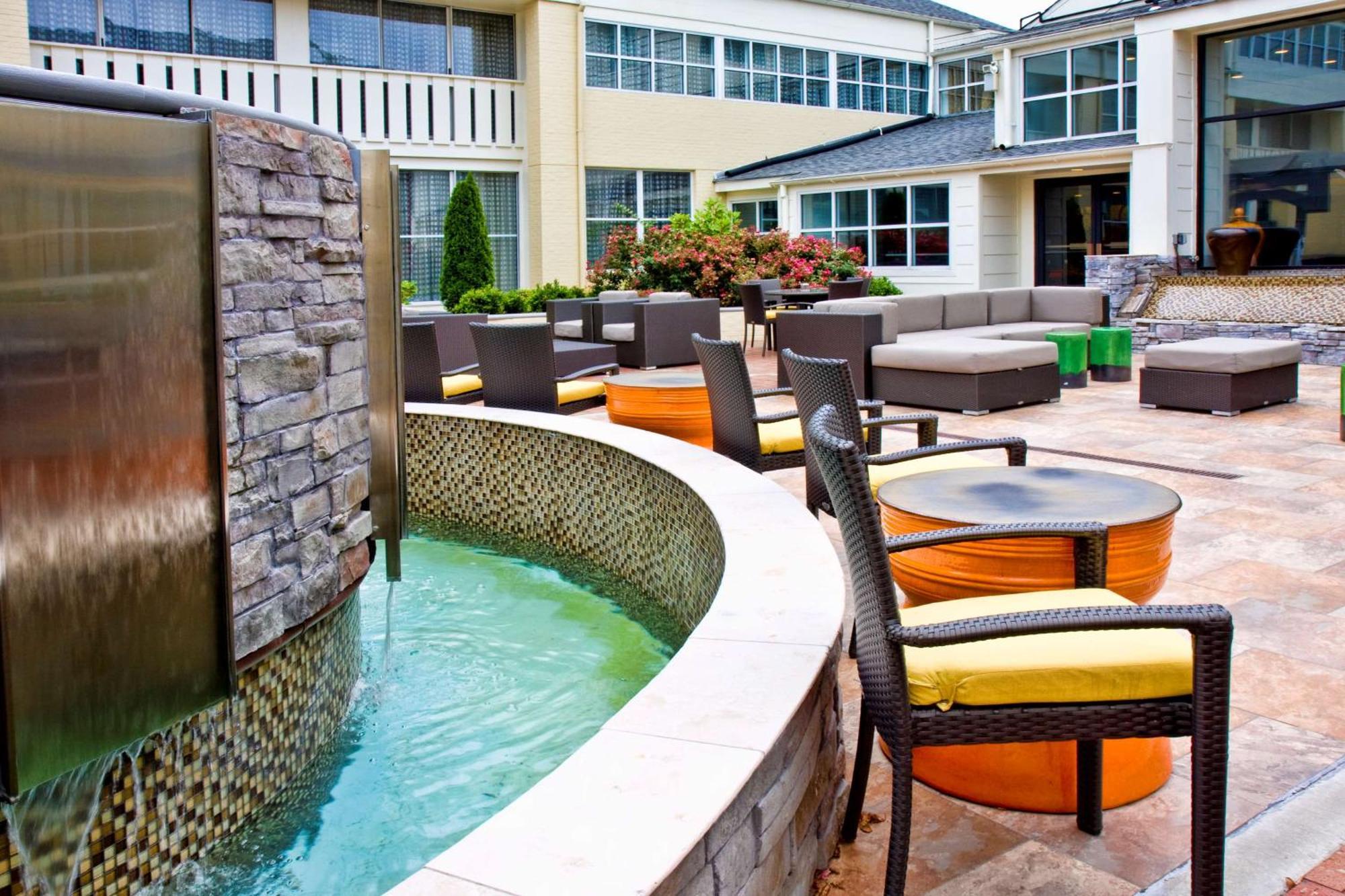 Doubletree Suites By Hilton Hotel Huntsville South Exterior foto
